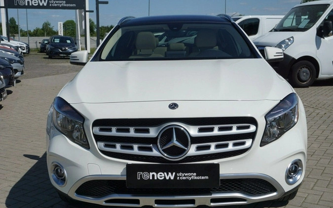 Mercedes-Benz GLA cena 116900 przebieg: 62814, rok produkcji 2017 z Hajnówka małe 781